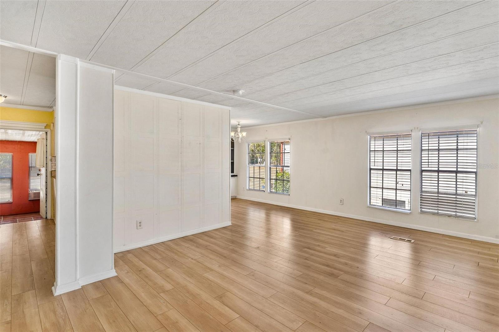 DORA PINES SUB - Residential