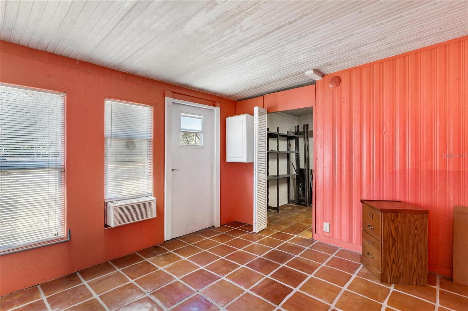 DORA PINES SUB - Residential