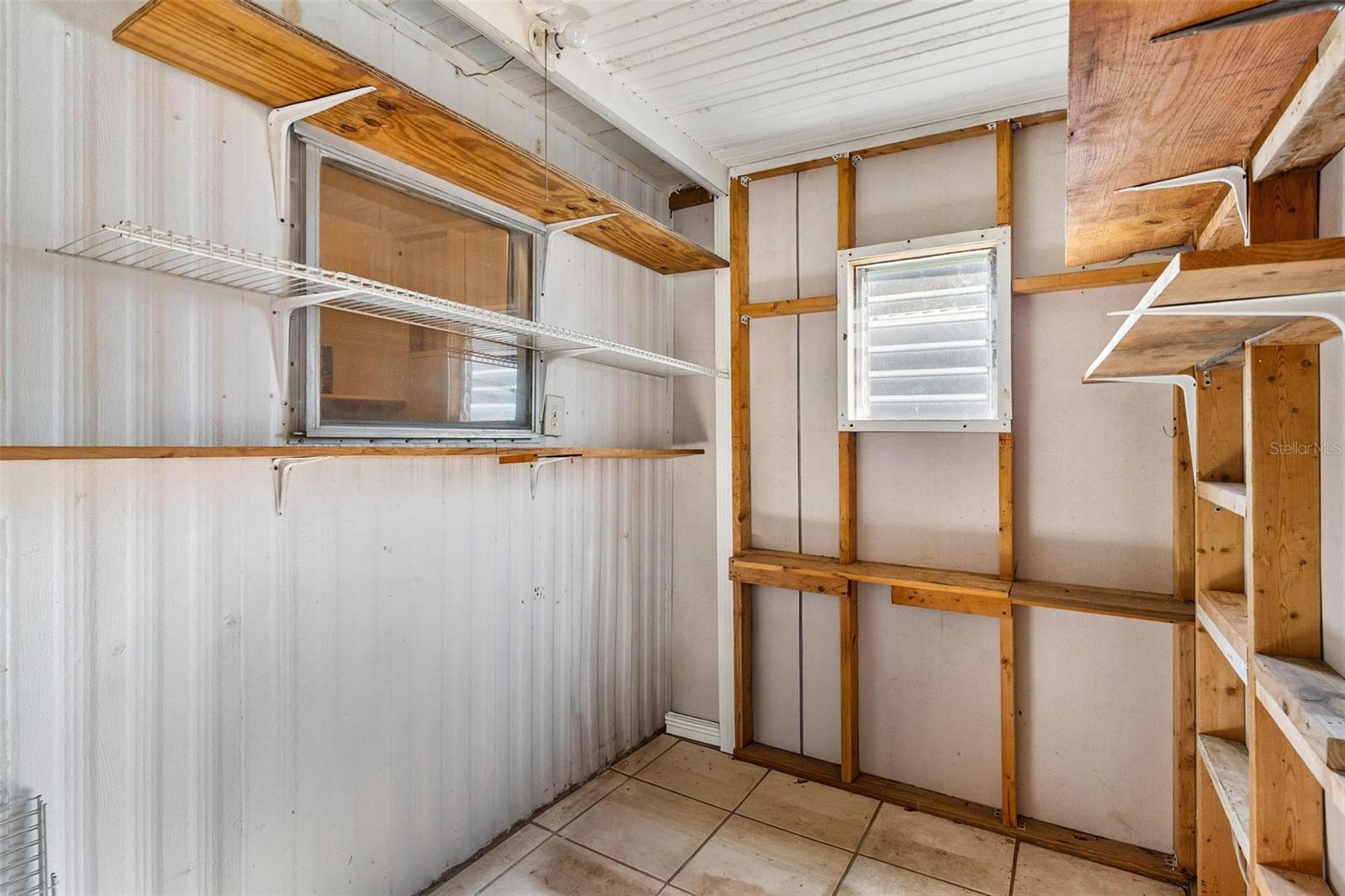 DORA PINES SUB - Residential