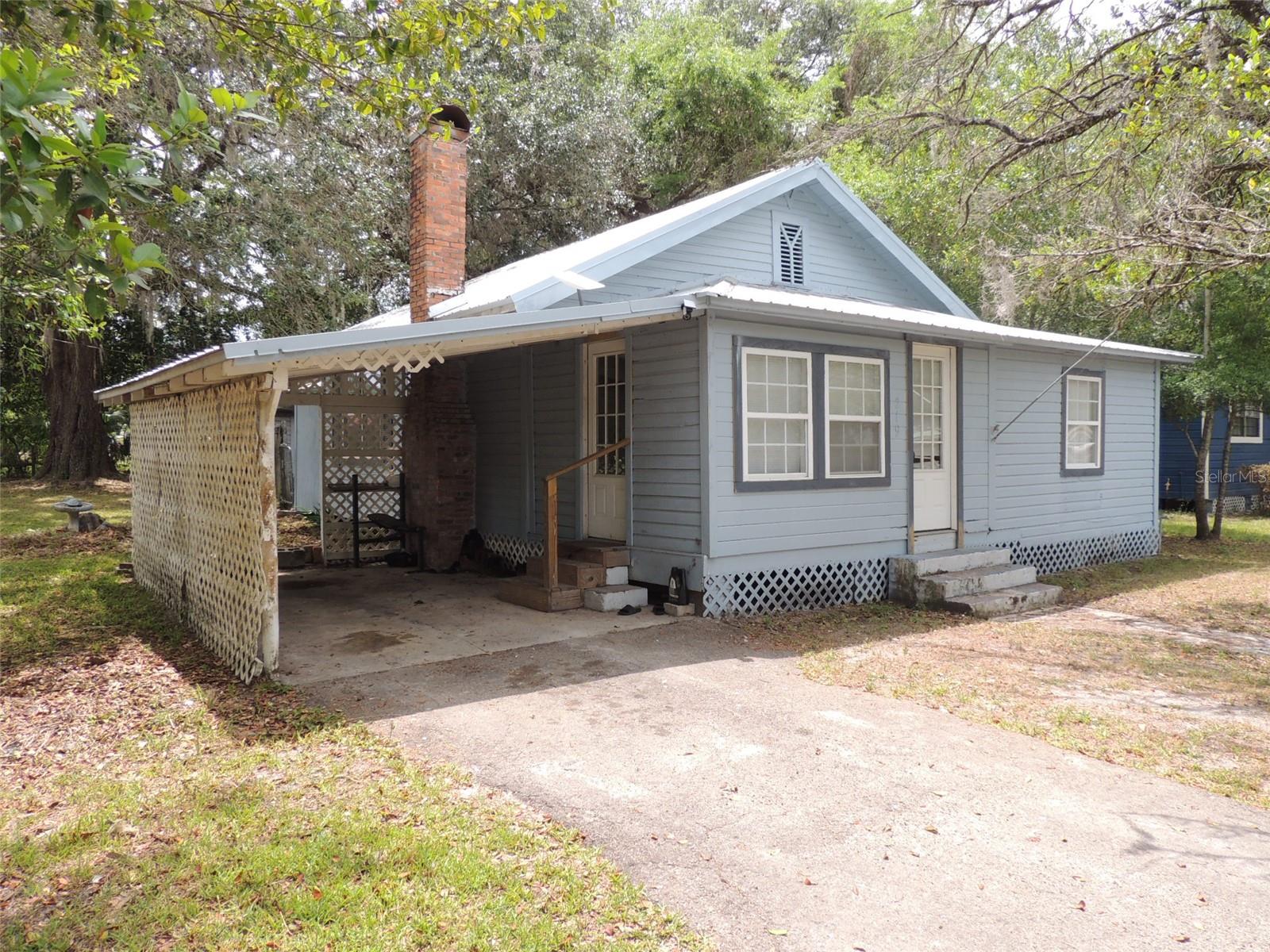 219 SE 3RD AVENUE