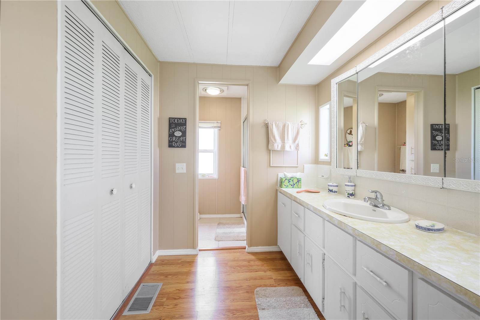 MAPLE LEAF ESTATES - Residential