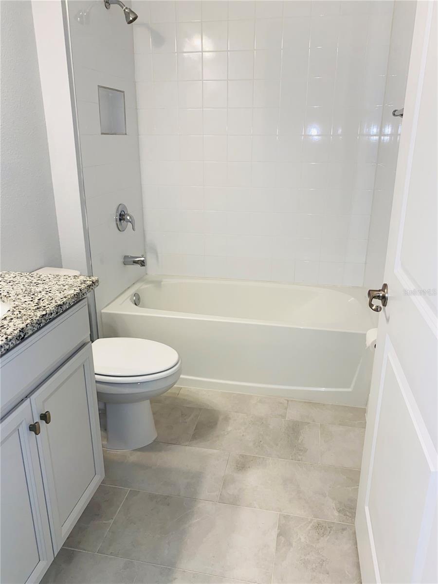 LAUREATE PARK PH 10 - Residential Lease