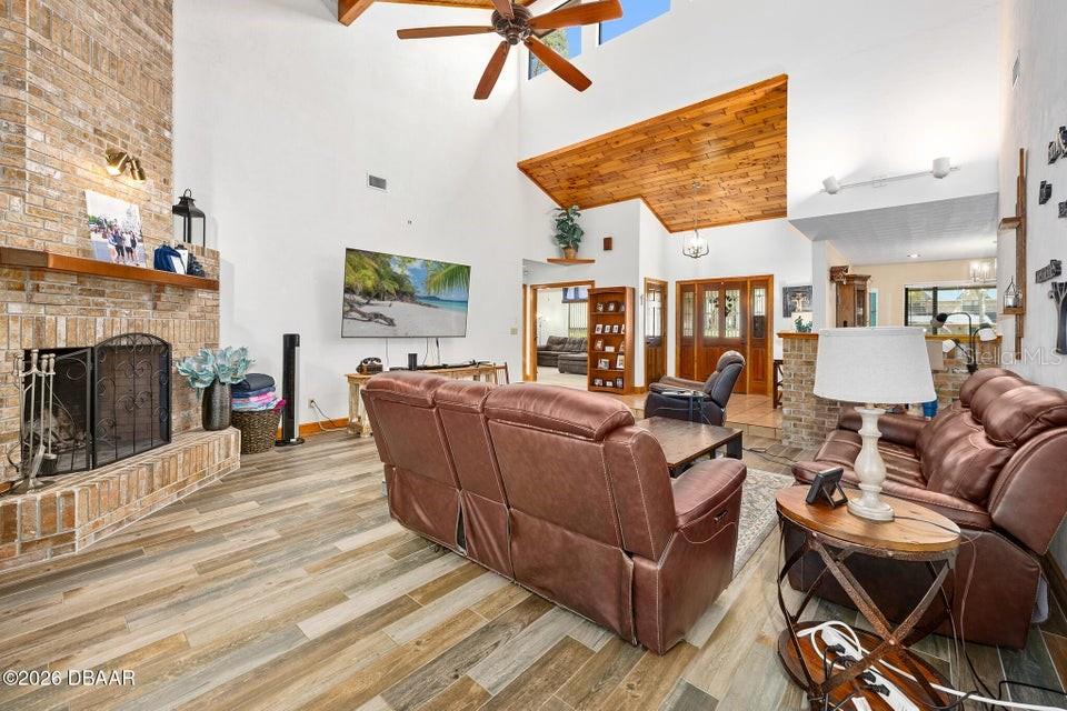 BREAKAWAY TRAILS PH 02 - Residential