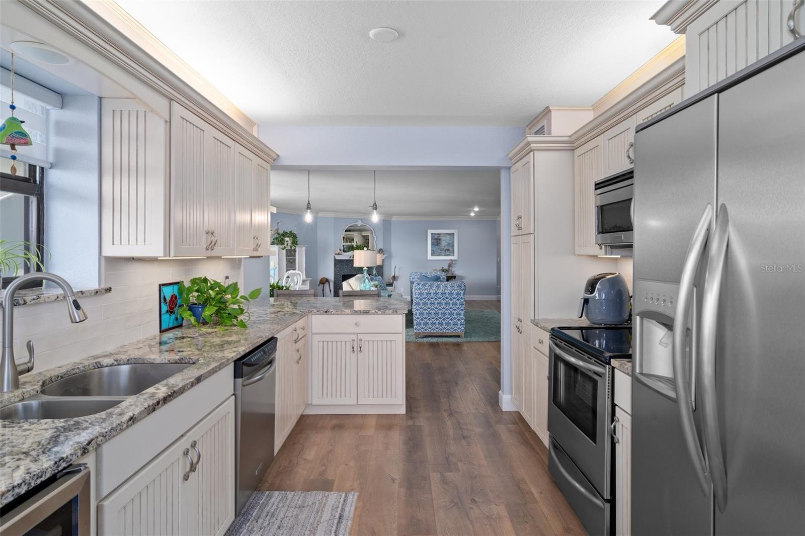 DANS ISLAND ON SAND KEY CONDO - Residential