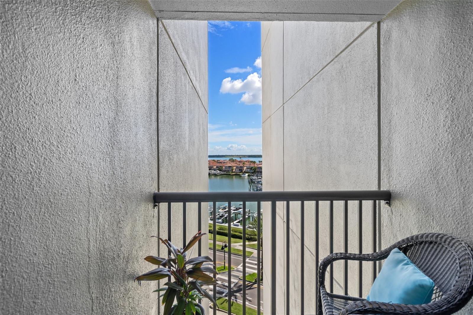 DANS ISLAND ON SAND KEY CONDO - Residential