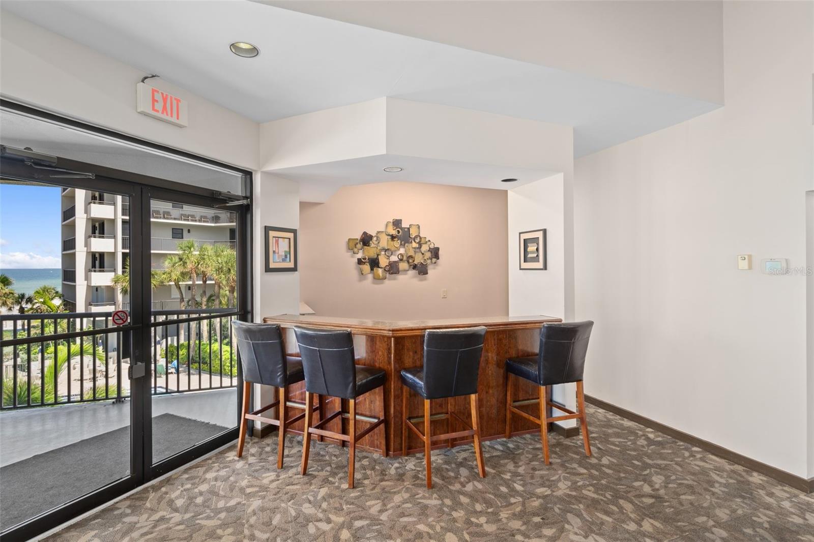 DANS ISLAND ON SAND KEY CONDO - Residential