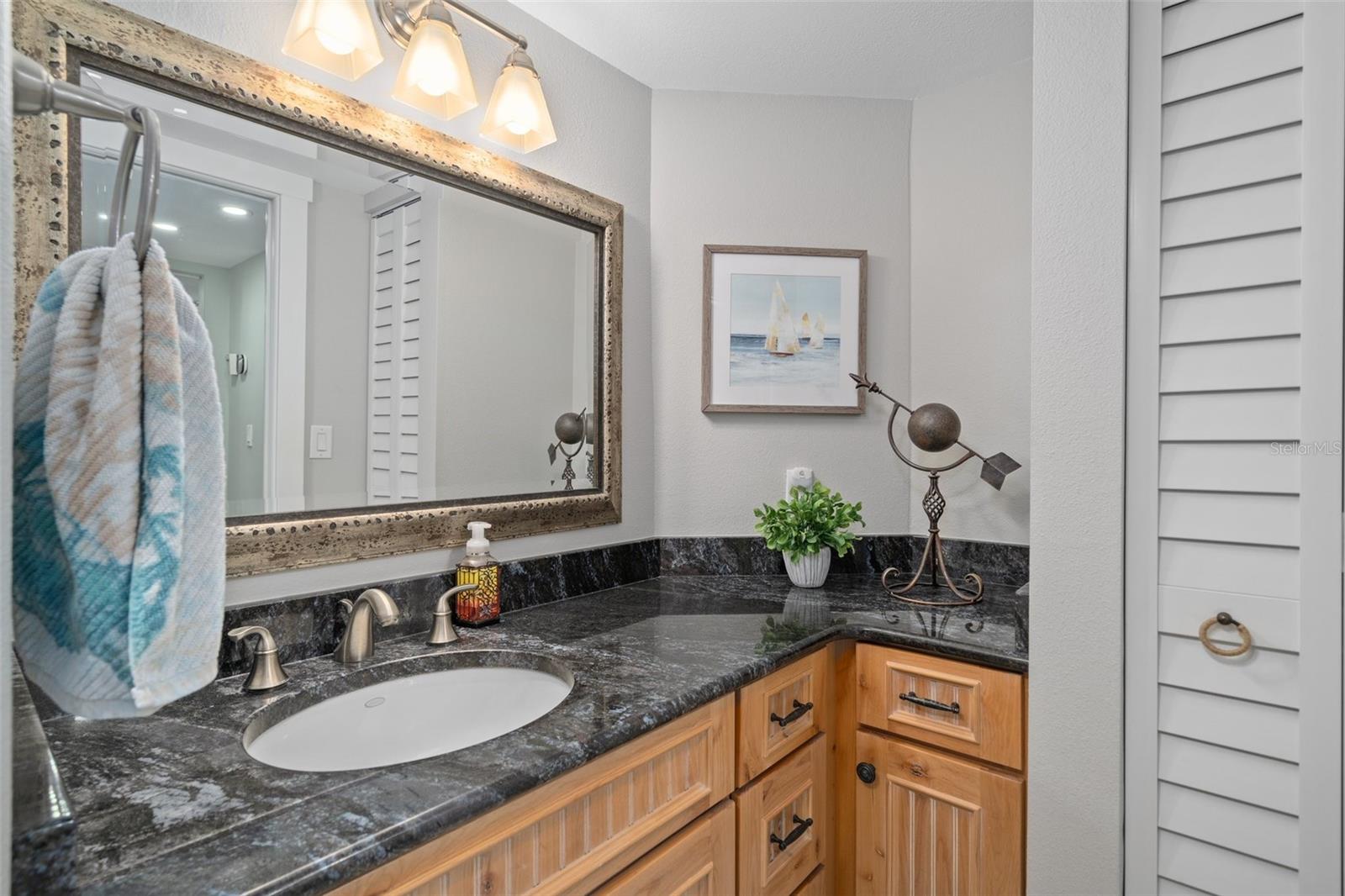 DANS ISLAND ON SAND KEY CONDO - Residential