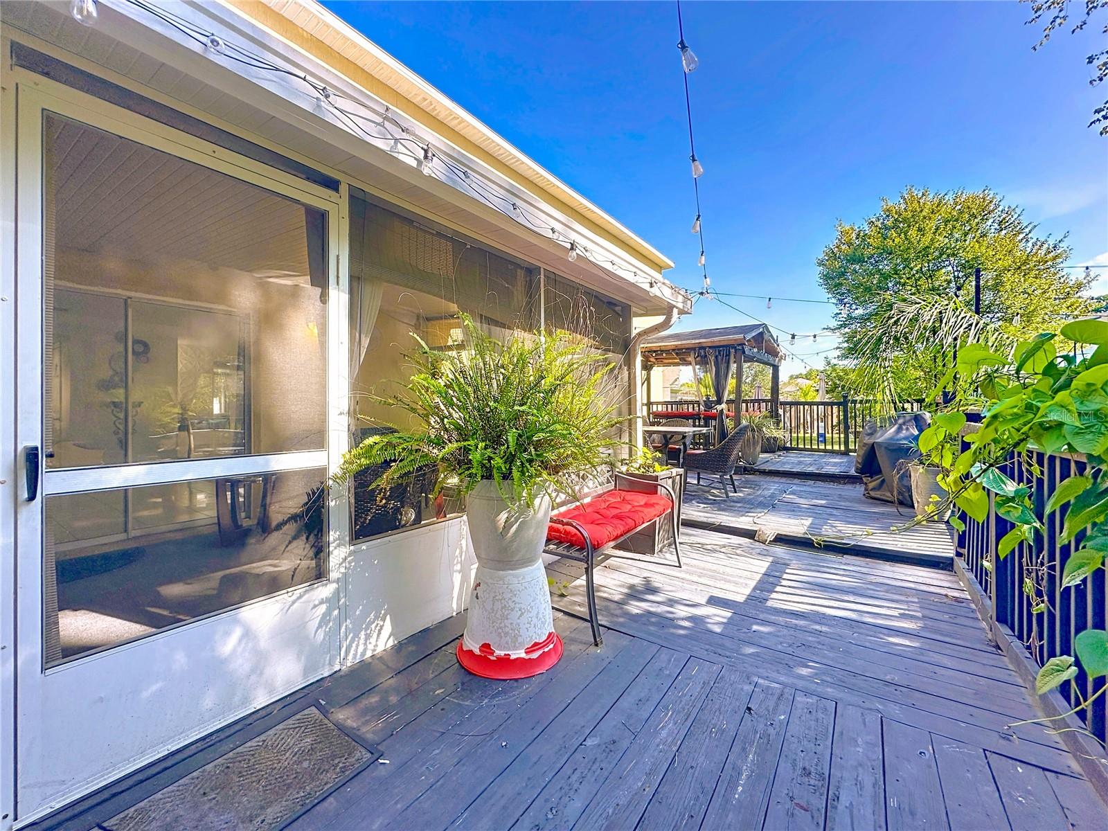 PARKER PLACE - Residential