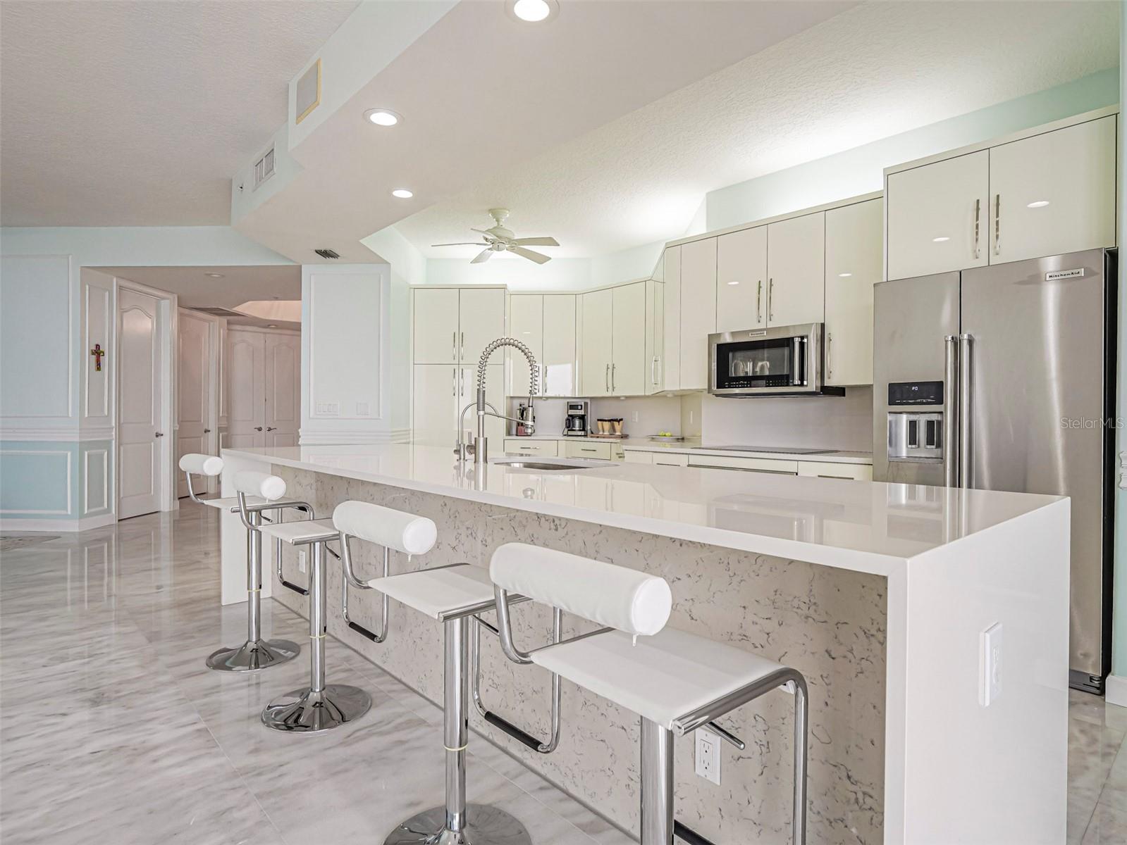 2900 N HIGHWAY A1A 11B