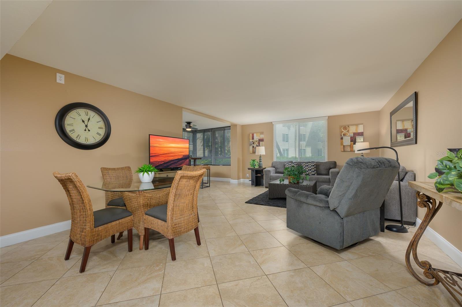 5920 MIDNIGHT PASS ROAD 104