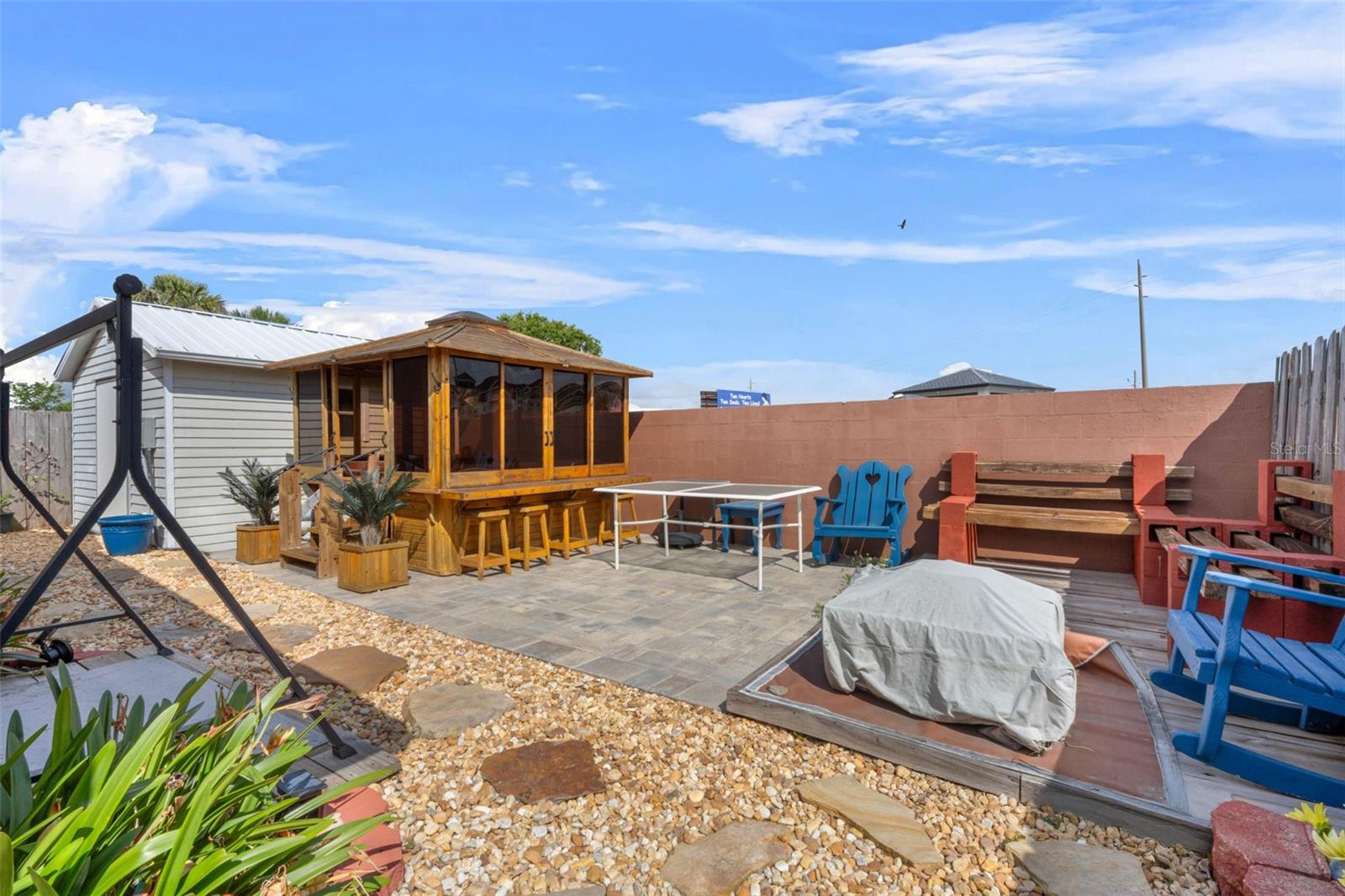 CRYSTALS LANDING - Residential