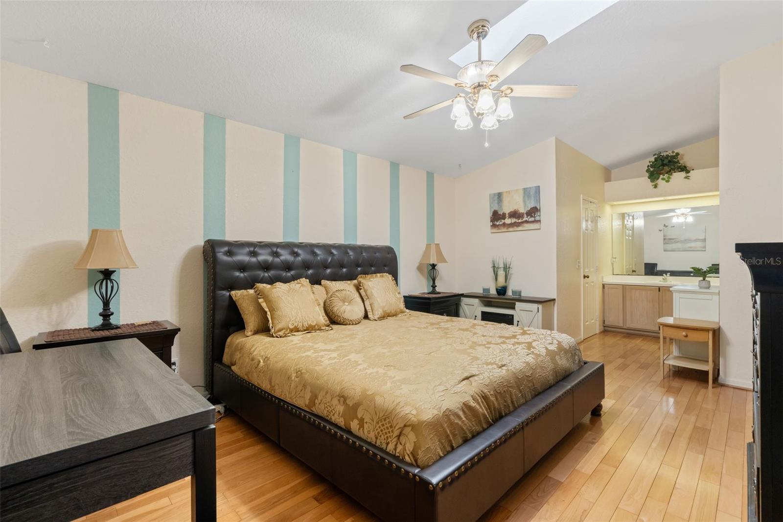 CRYSTALS LANDING - Residential