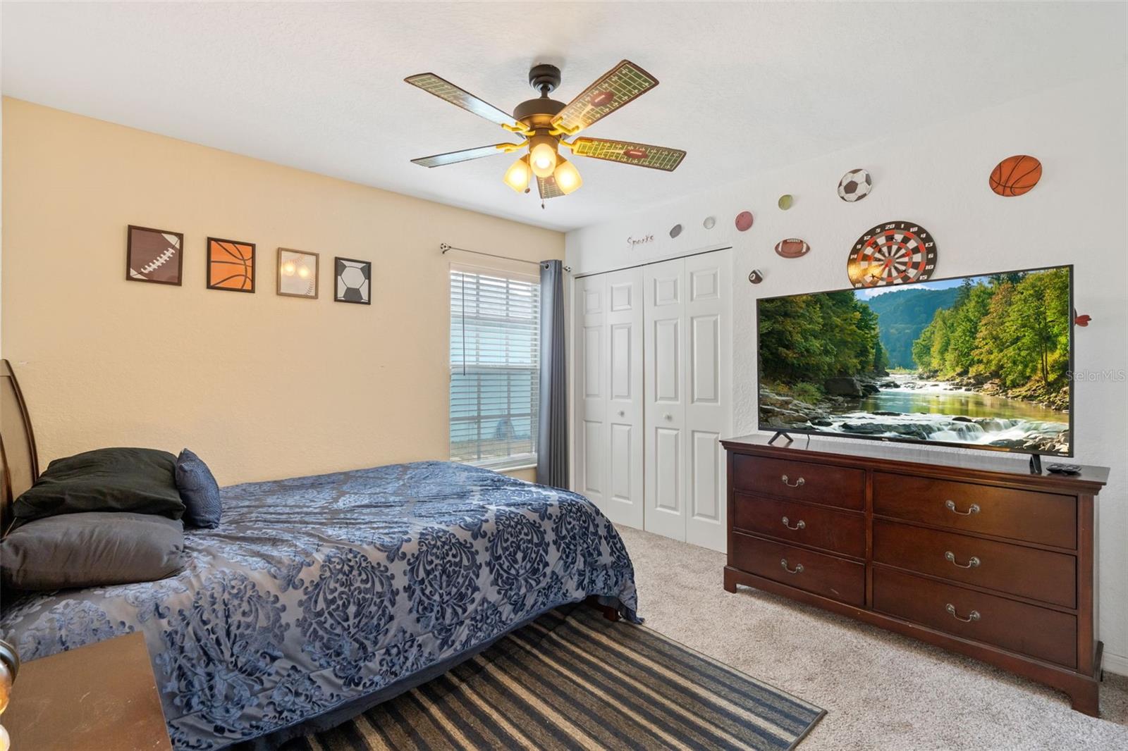 CRYSTALS LANDING - Residential