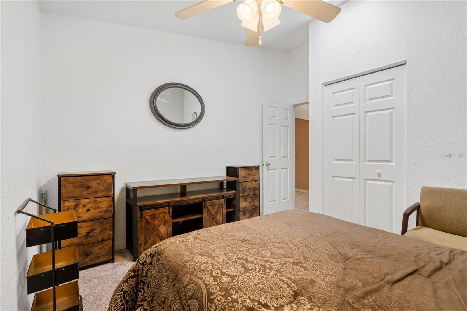 CRYSTALS LANDING - Residential