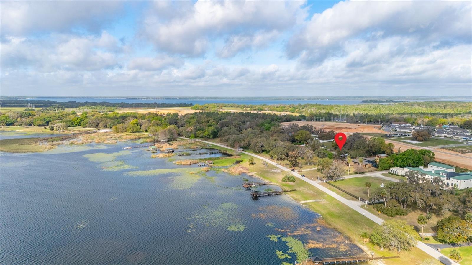 SILVER LAKE ESTATES - Residential