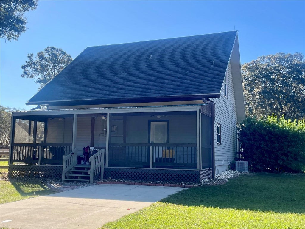 Photo of 22 Wintergreen Way, Ocala, FL 34482 (MLS # OM732644)