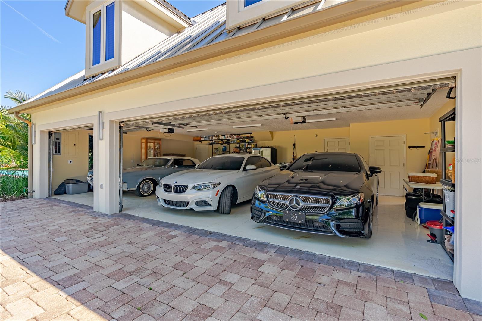 TOMOKA RIVERFRONT - Residential