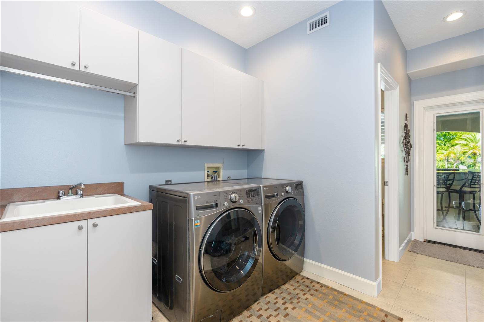 TOMOKA RIVERFRONT - Residential