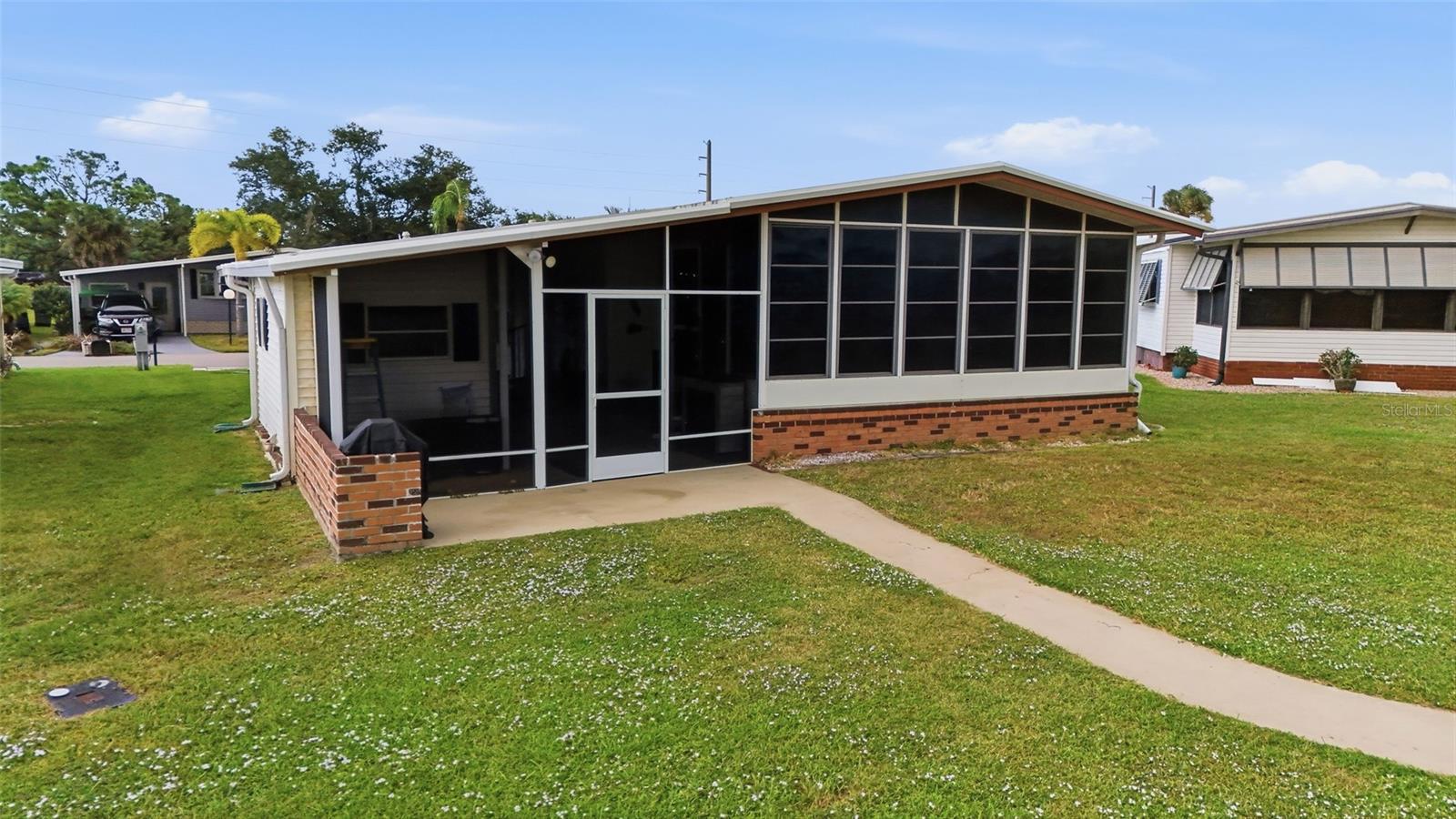 LAZY RIVER MHP - Residential