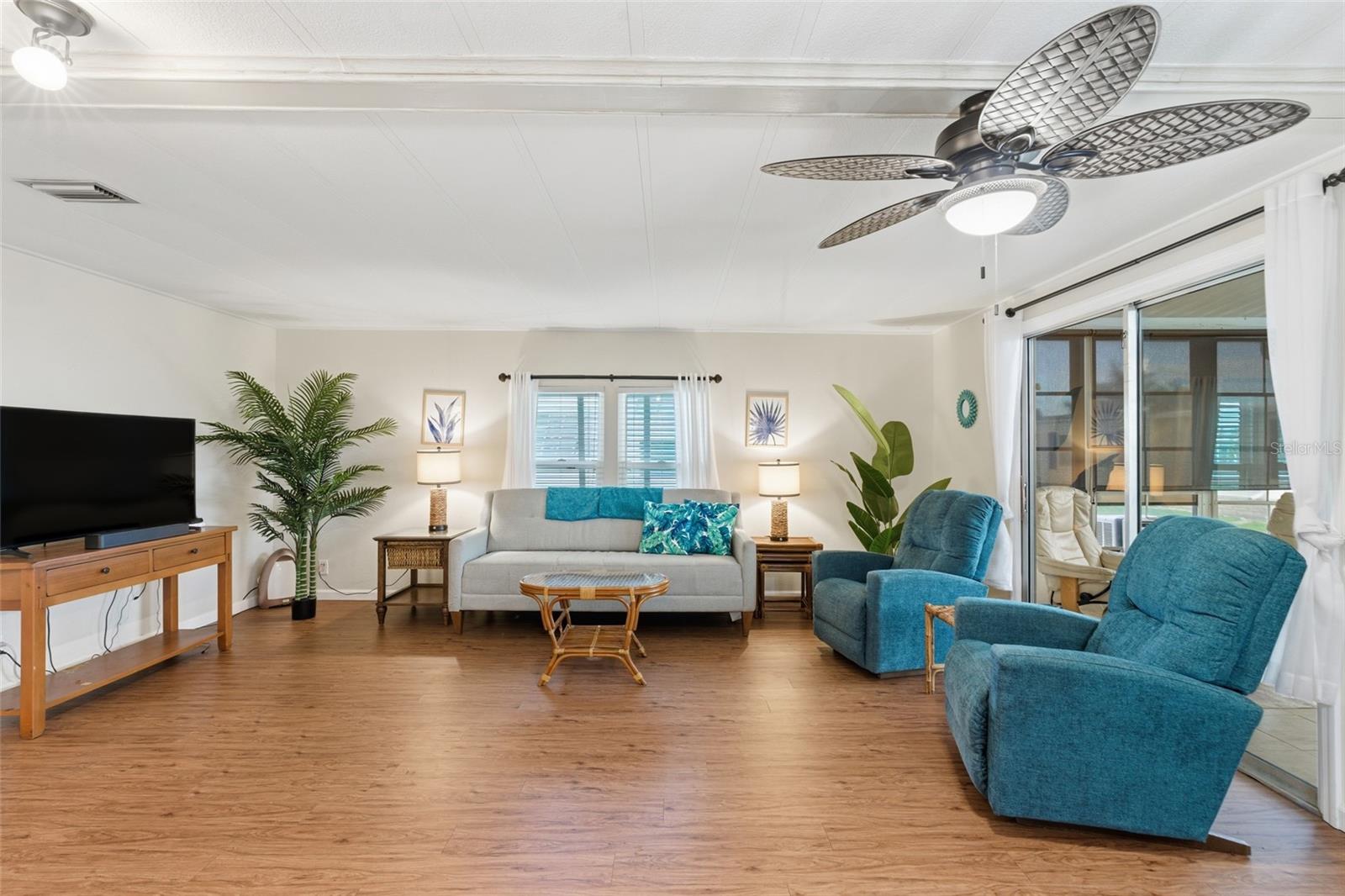 LAZY RIVER MHP - Residential