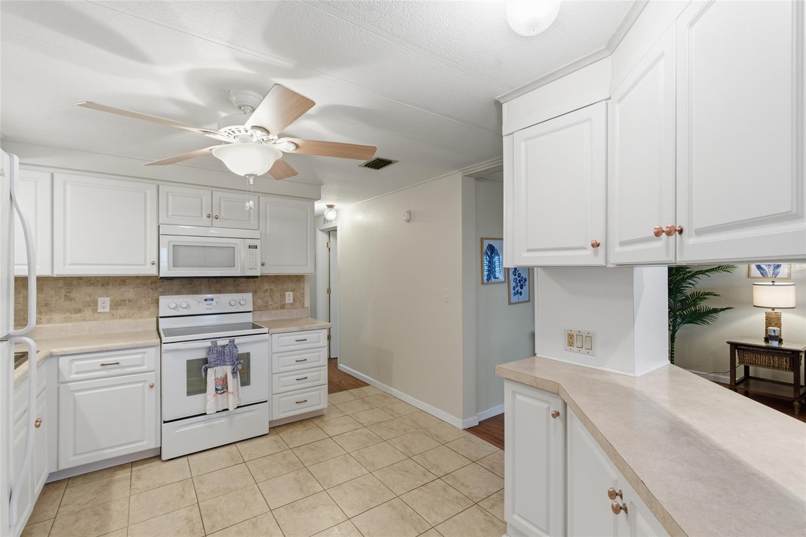 LAZY RIVER MHP - Residential