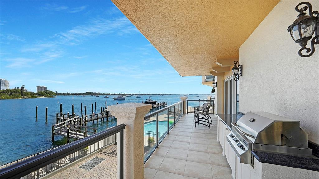 LA BELLASARA - Residential