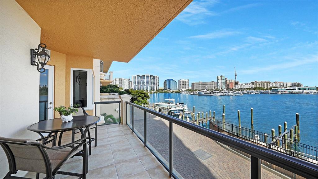 LA BELLASARA - Residential