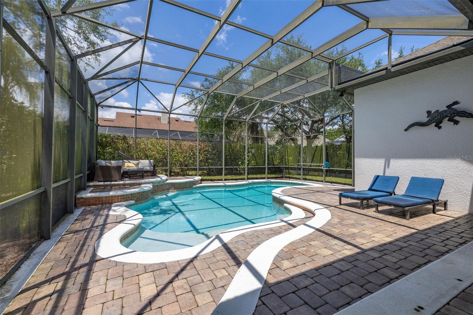 KEENES POINTE - Residential