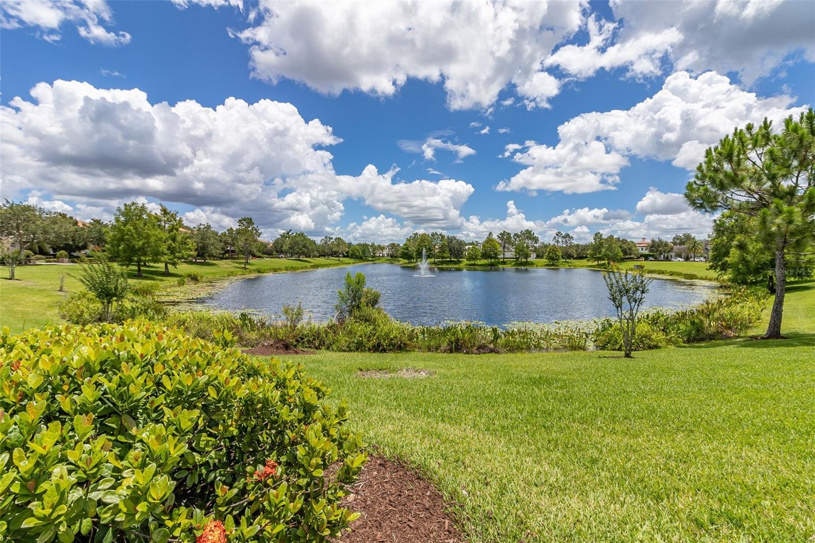 KEENES POINTE - Residential