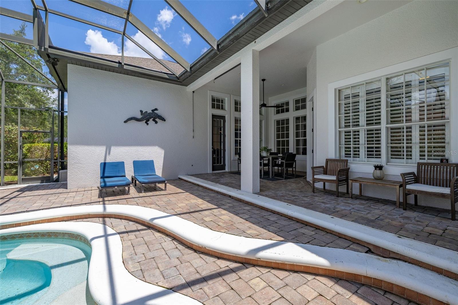 KEENES POINTE - Residential