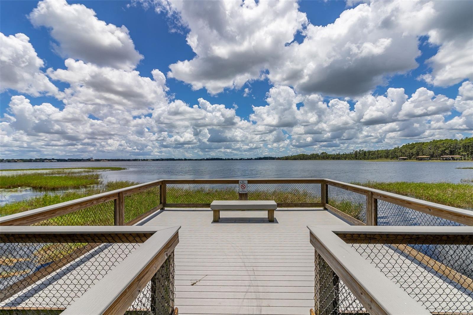 KEENES POINTE - Residential