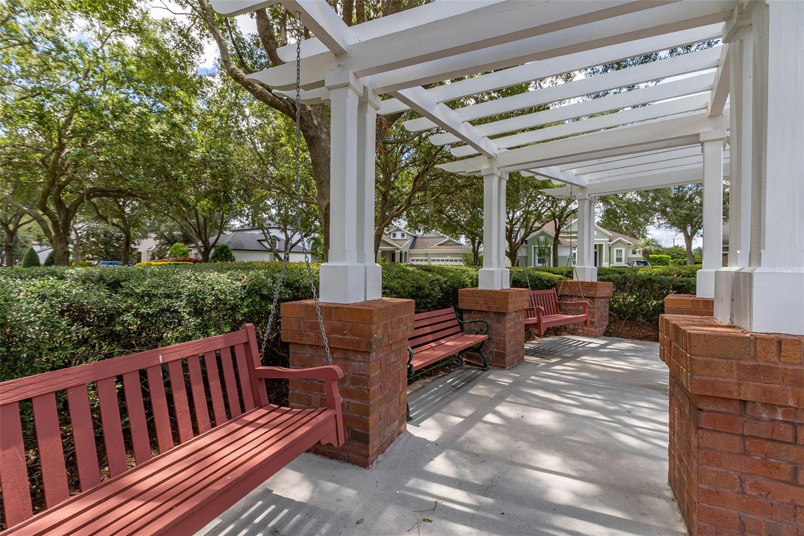 KEENES POINTE - Residential