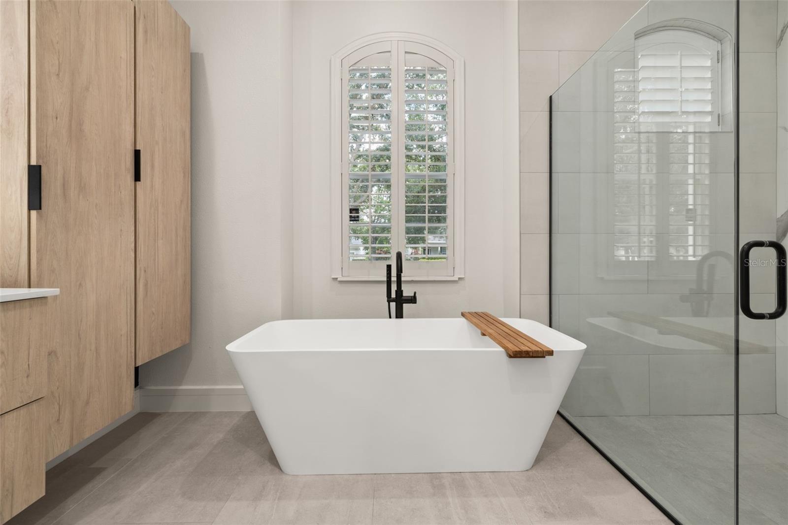 KEENES POINTE - Residential