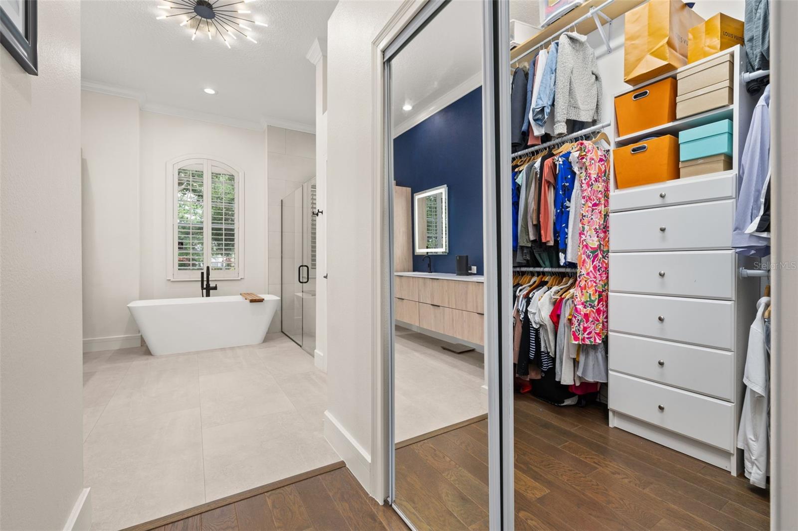 KEENES POINTE - Residential