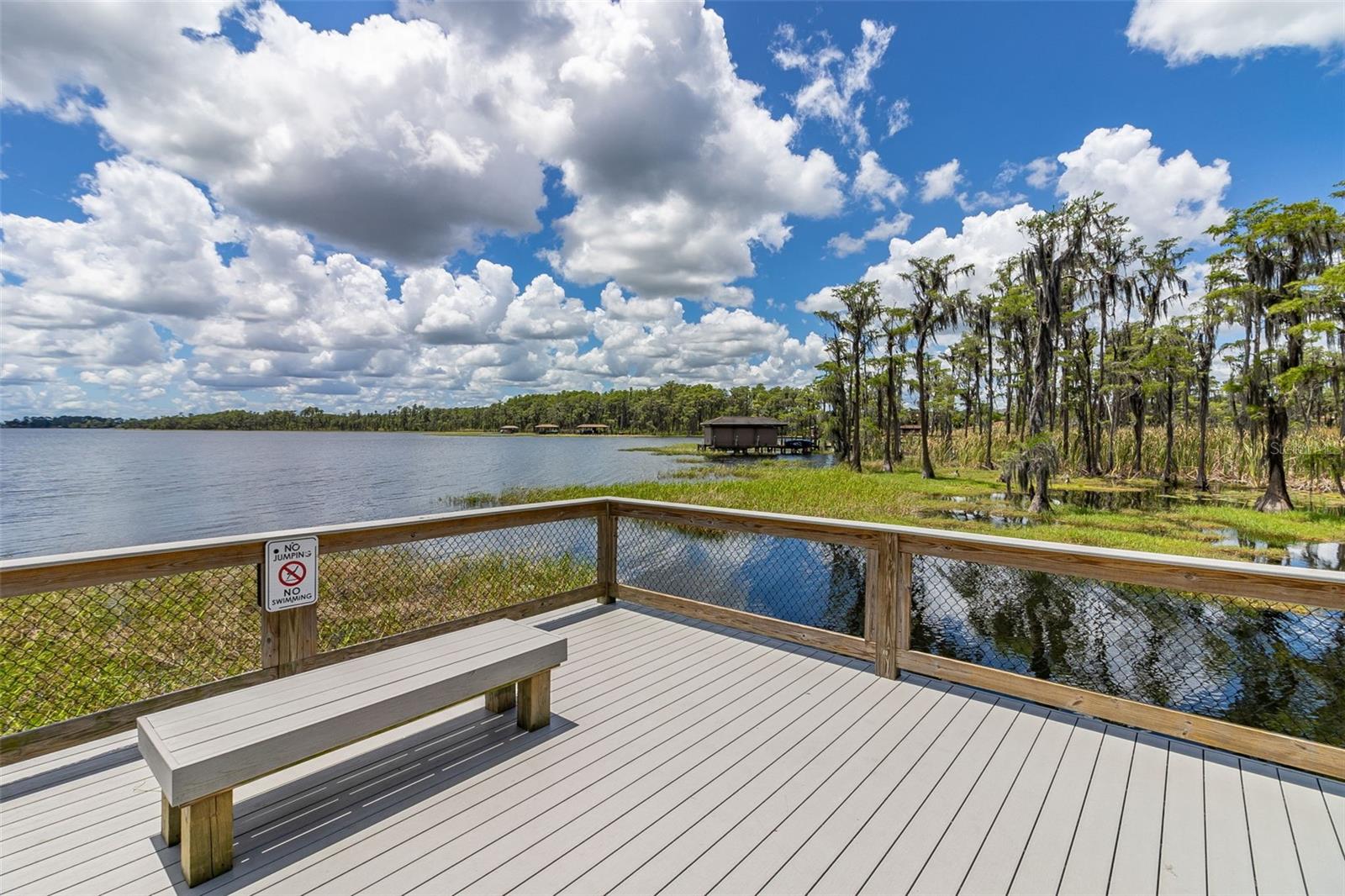 KEENES POINTE - Residential