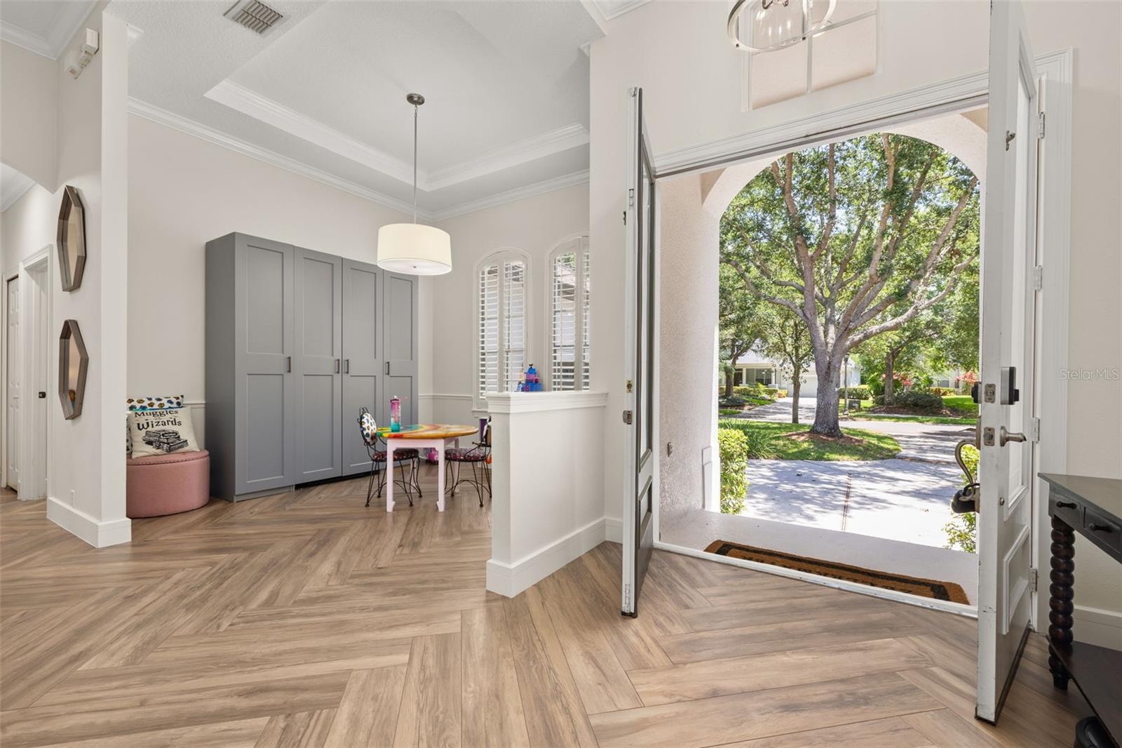 KEENES POINTE - Residential