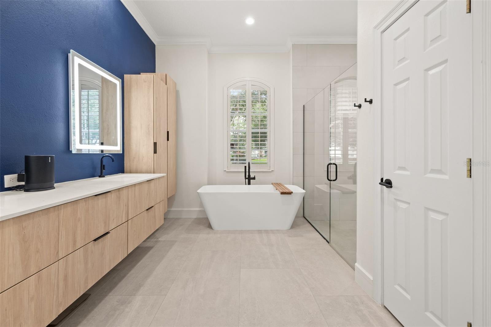 KEENES POINTE - Residential