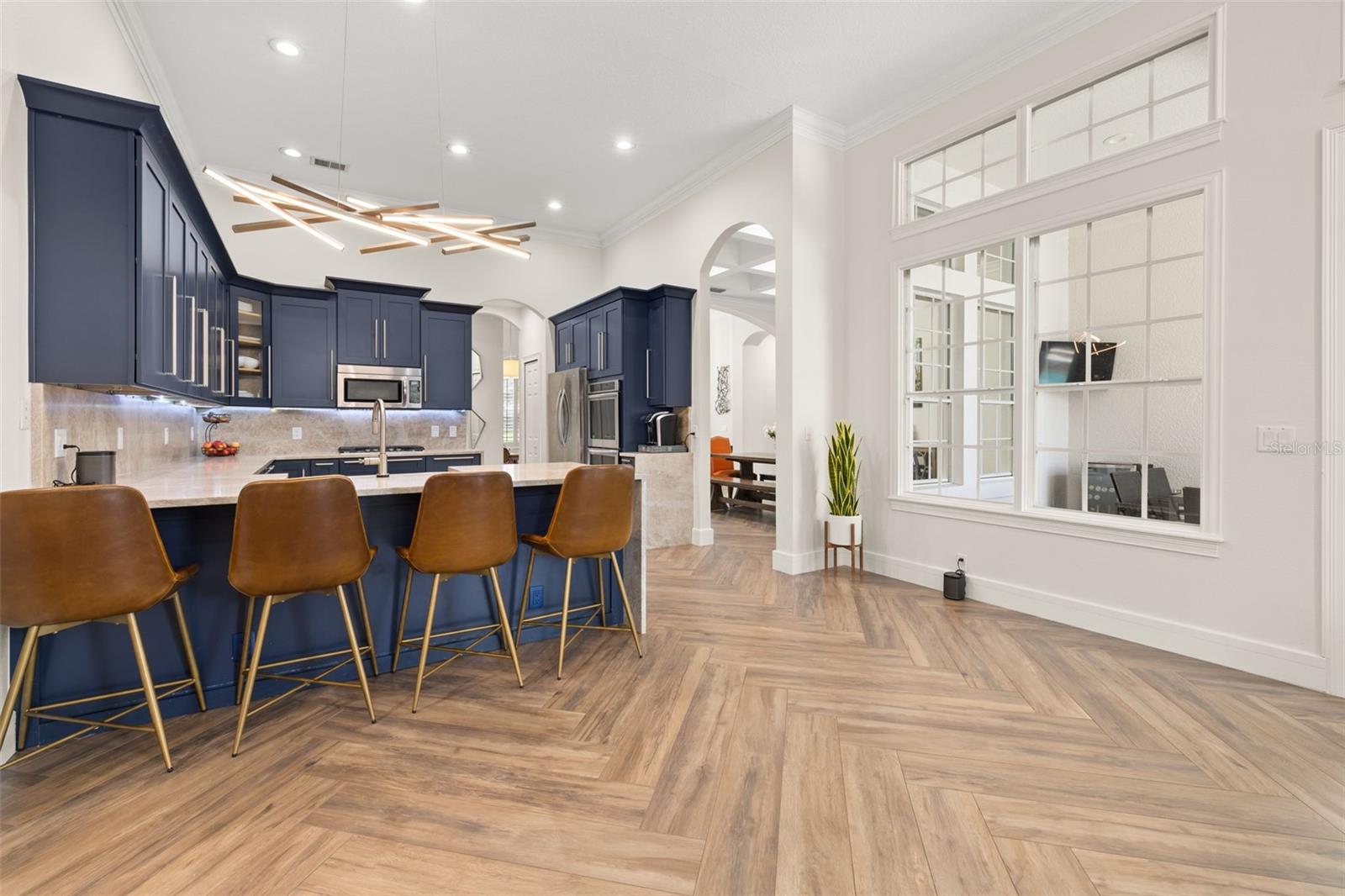 KEENES POINTE - Residential