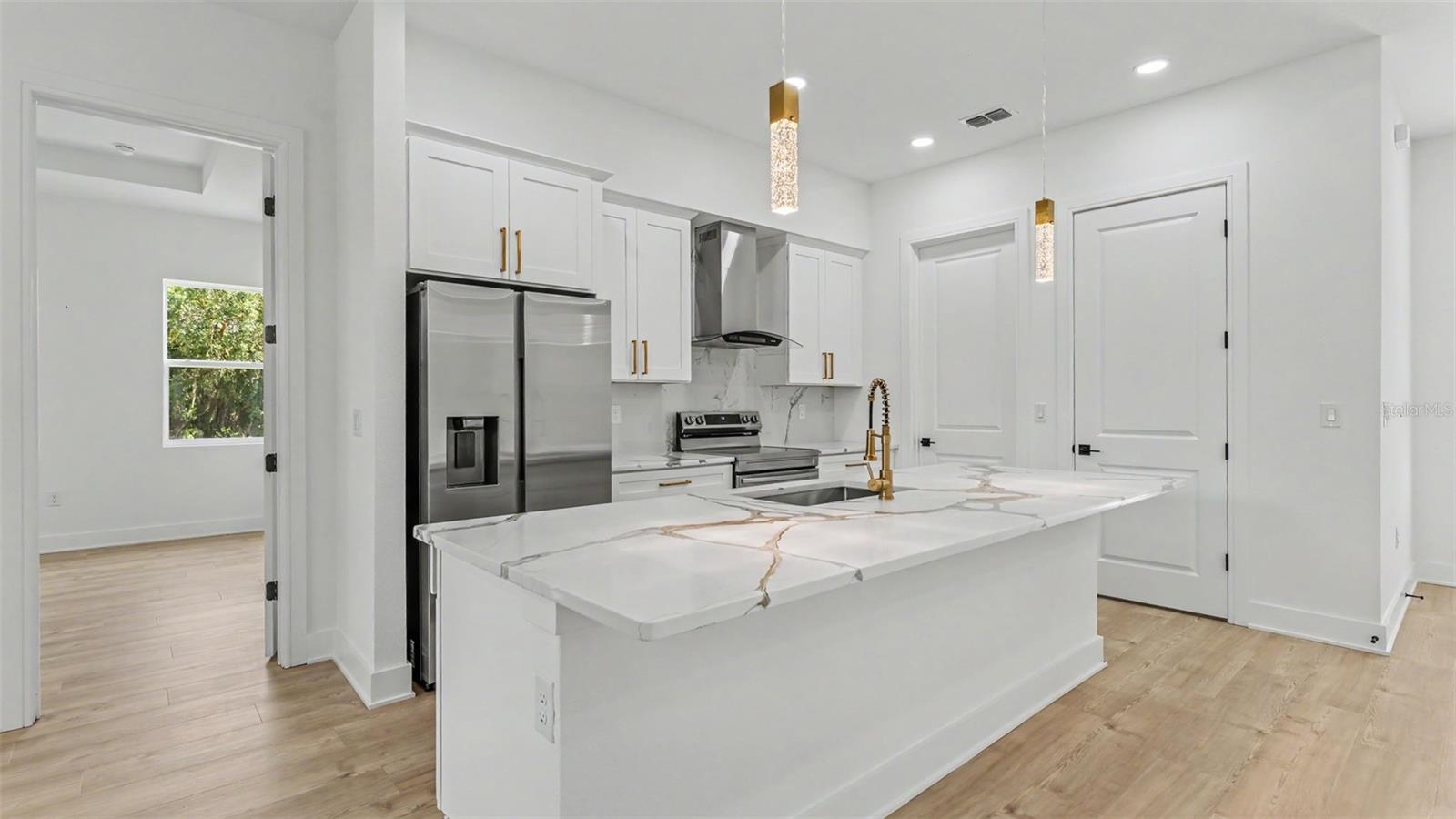 FLA DEV CO SUB - Residential