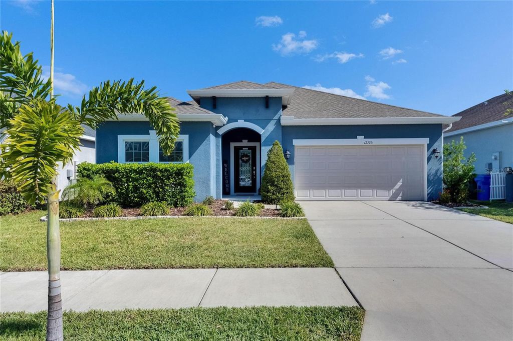 Photo of 12123 Ledbury Commons Drive, Gibsonton, FL 33534 (MLS # TB8374540)