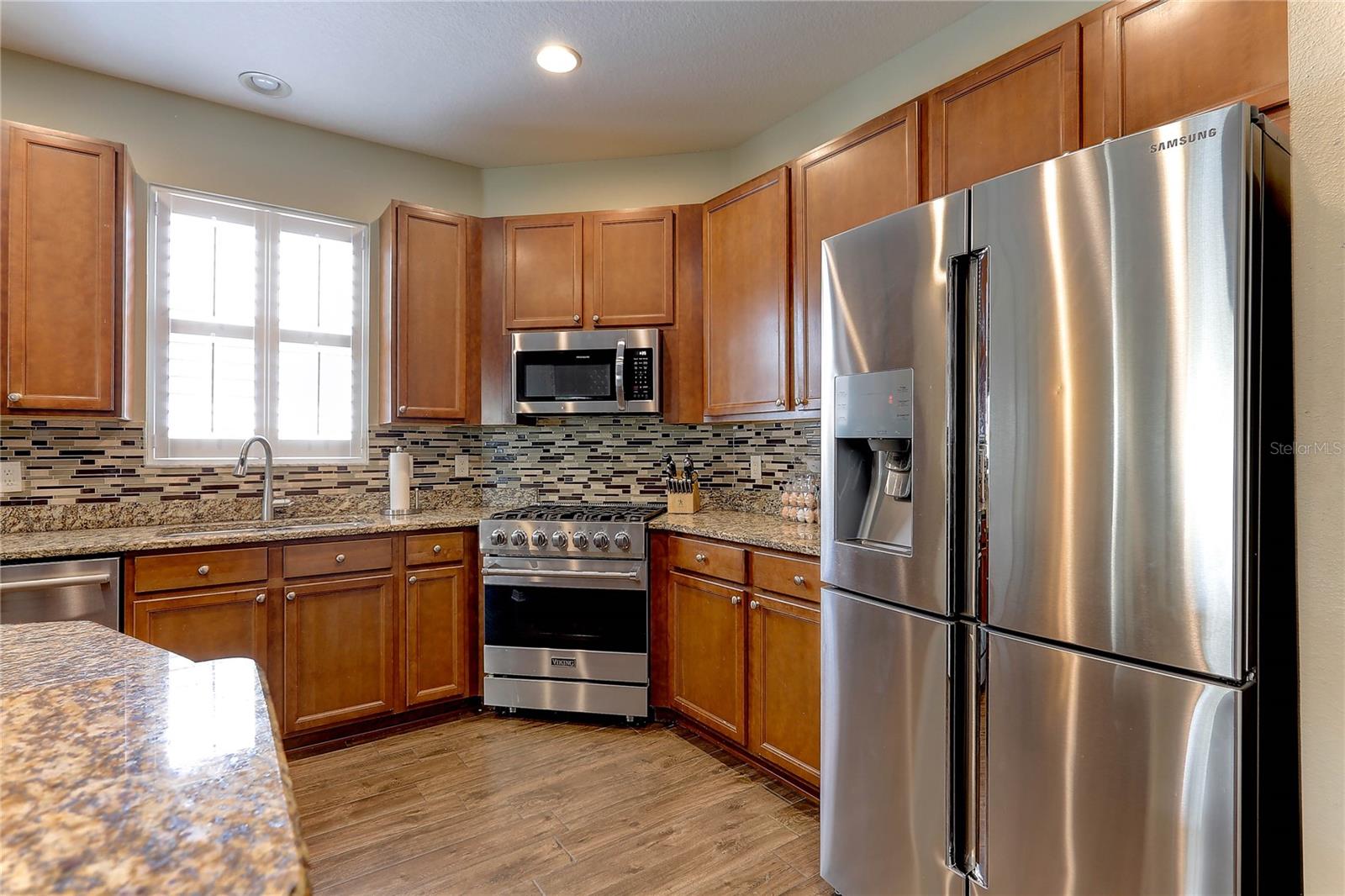 LAKESHORE RANCH PH I - Residential