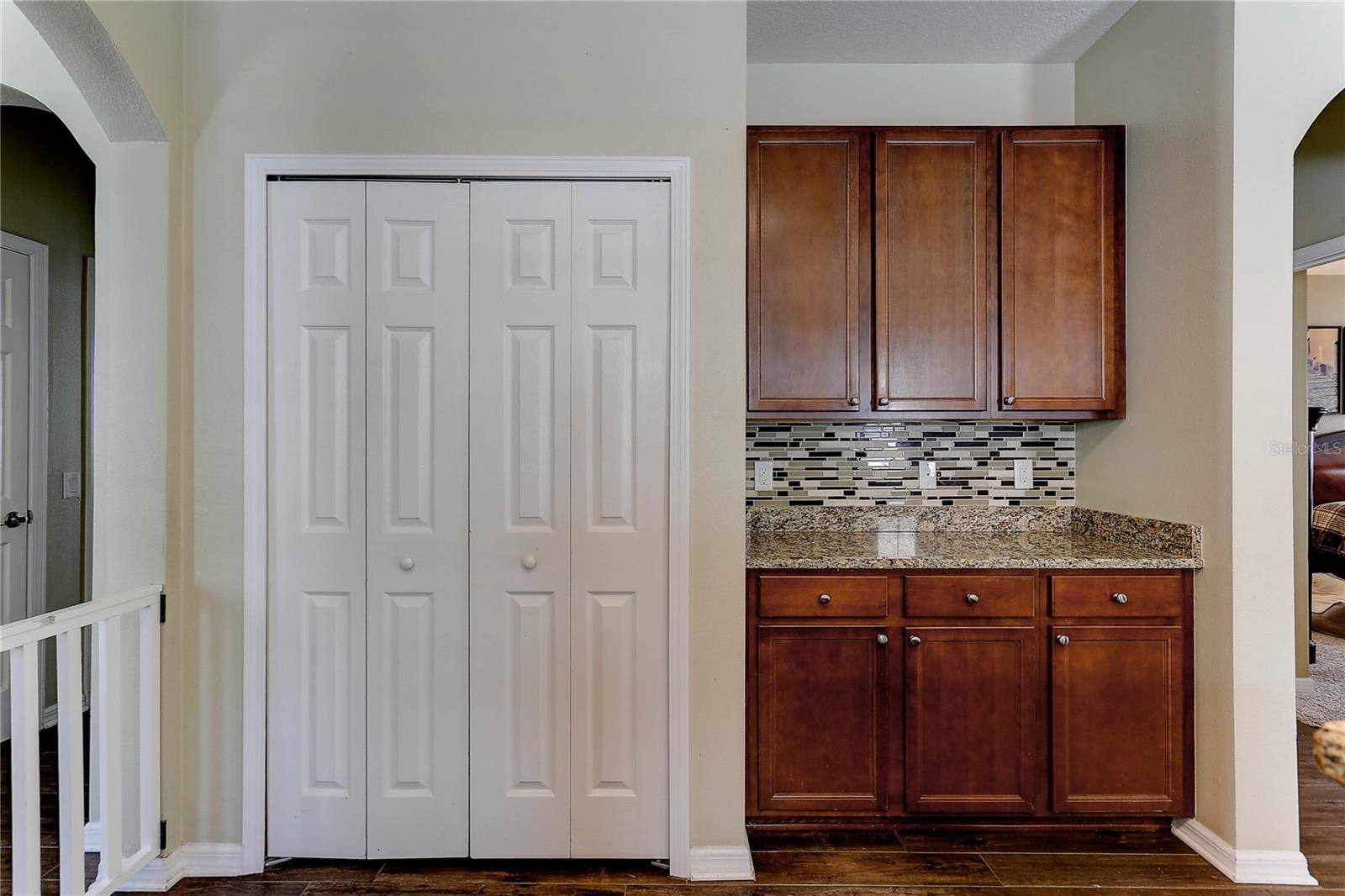 LAKESHORE RANCH PH I - Residential