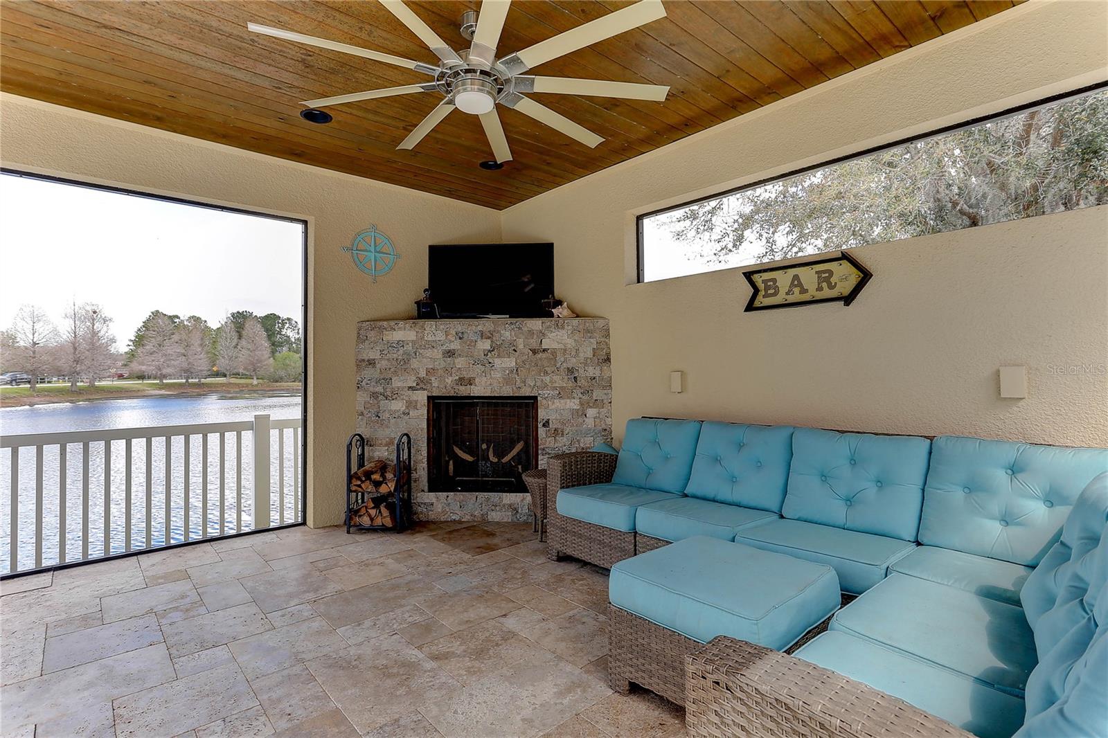 LAKESHORE RANCH PH I - Residential