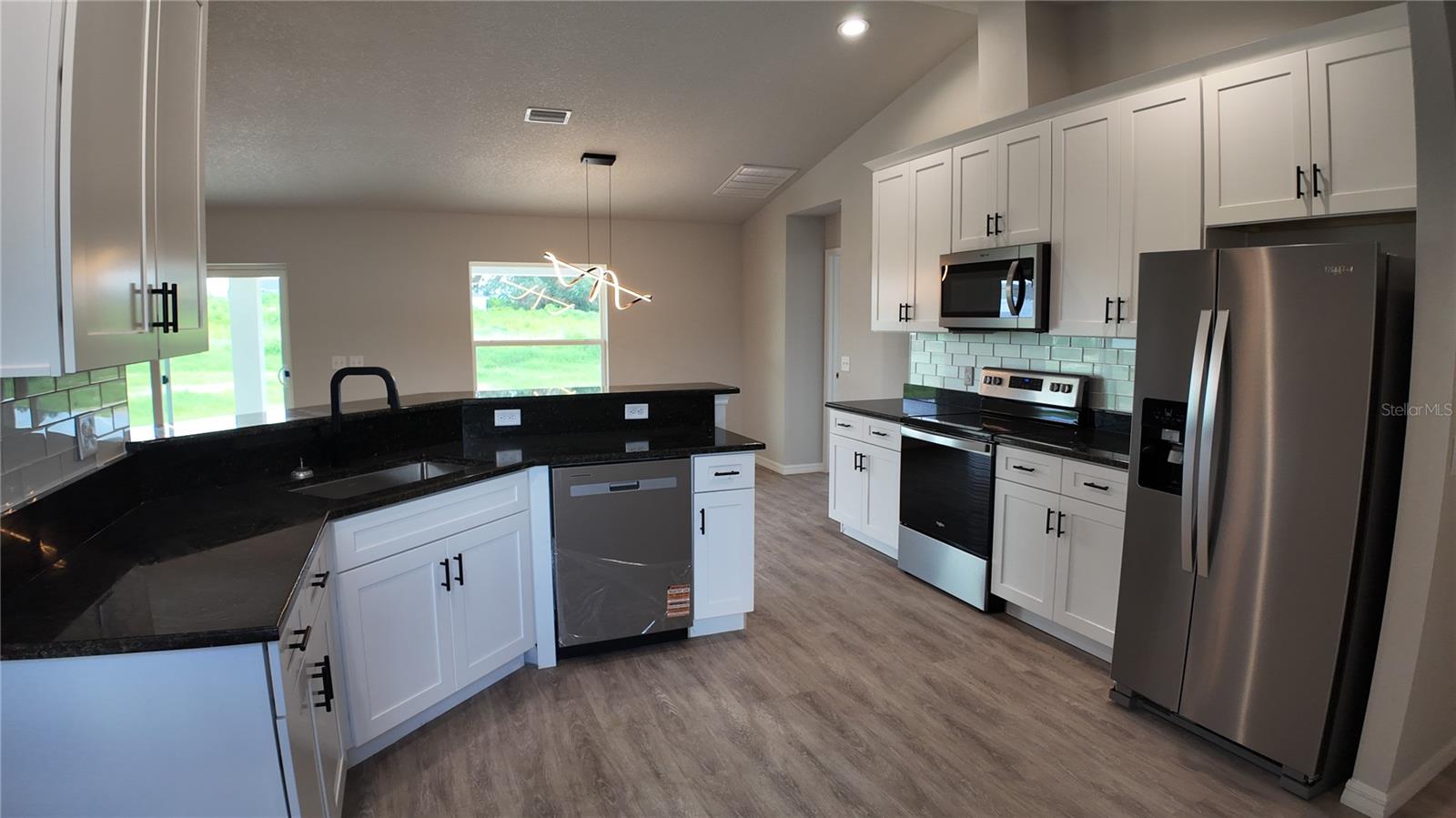 INVERNESS VILLAGE UN 4 - Residential Lease