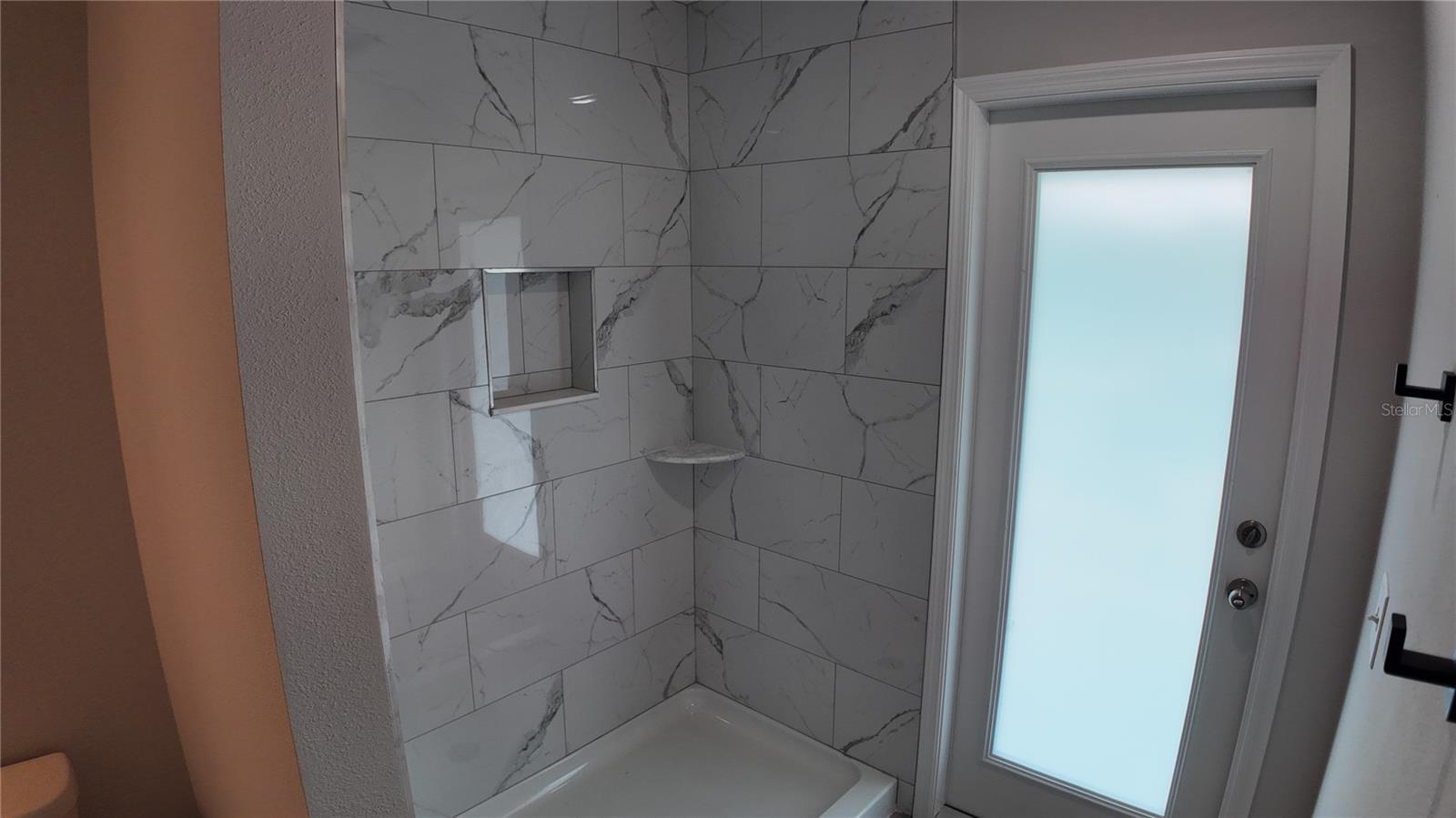 INVERNESS VILLAGE UN 4 - Residential Lease