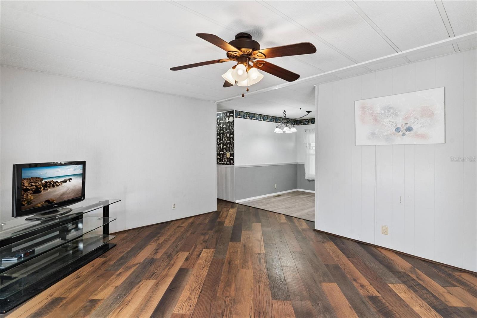 OAK GROVE MOBILE HOME - Residential