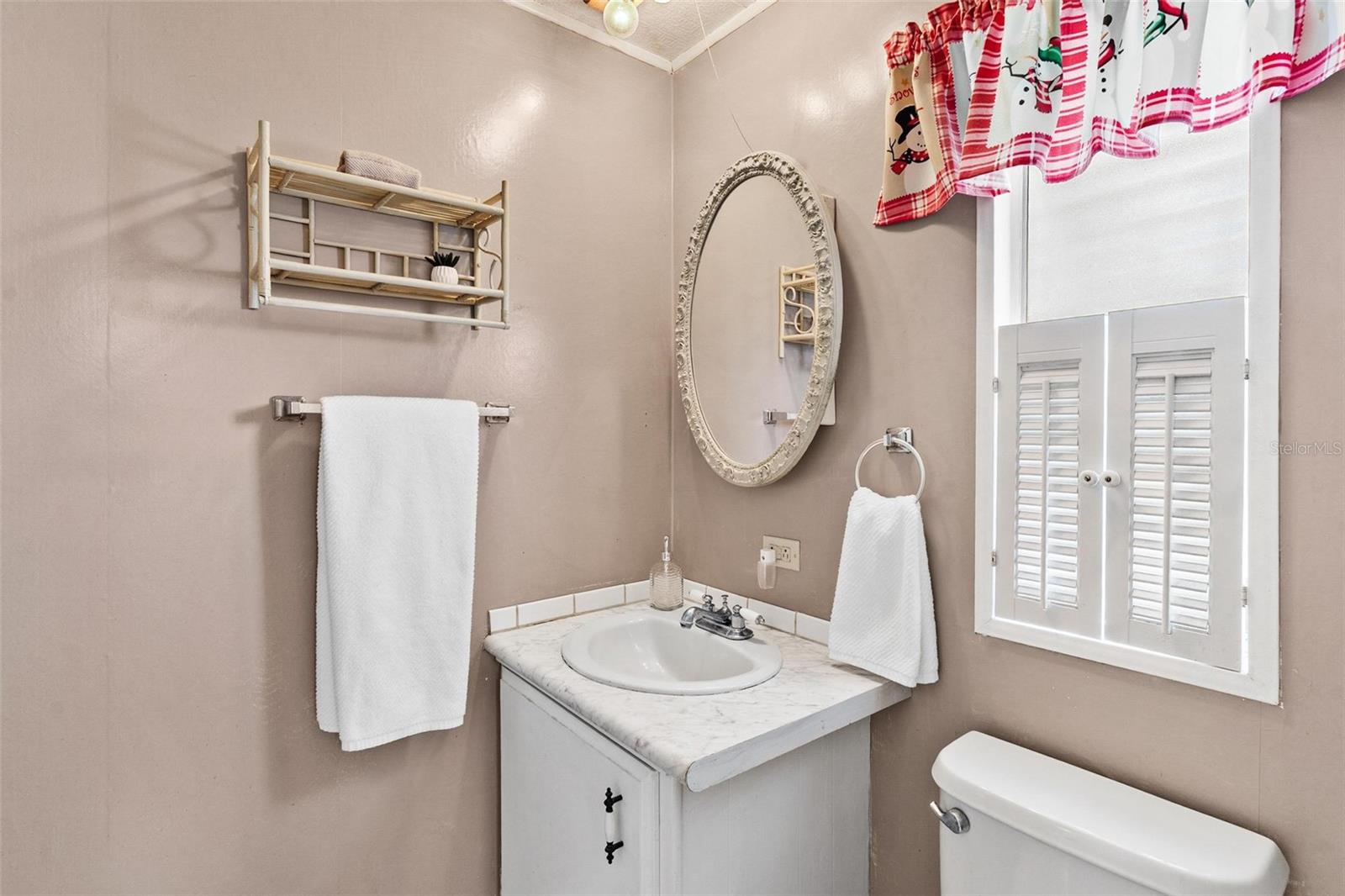 OAK GROVE MOBILE HOME - Residential