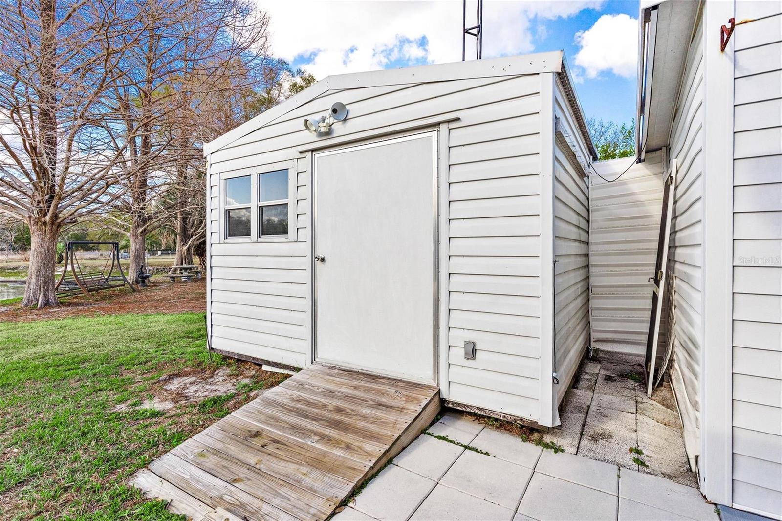 OAK GROVE MOBILE HOME - Residential