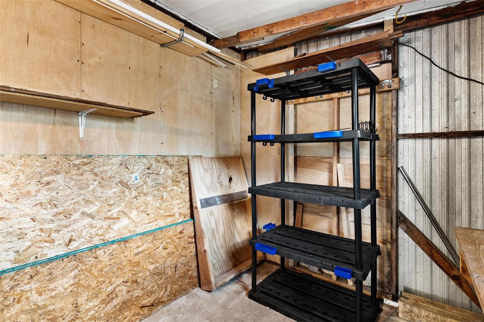 OAK GROVE MOBILE HOME - Residential