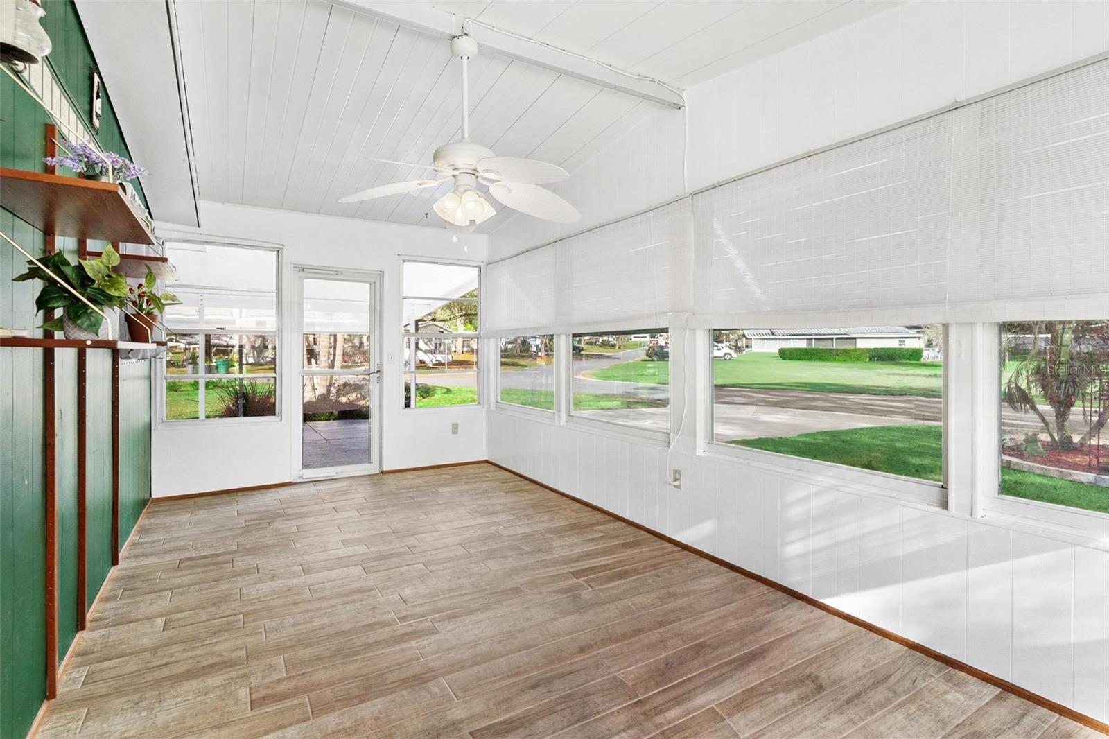 OAK GROVE MOBILE HOME - Residential